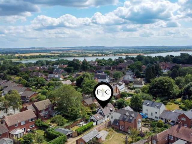 Farm for sale in New Bilton, Warwickshire