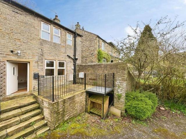 Farm for sale in Cononley