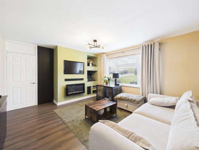 Farm for sale in Withywood, Feckenham