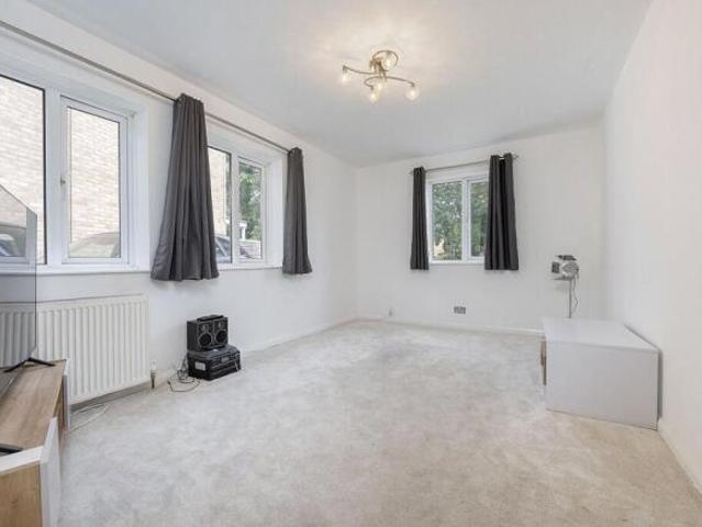 Farm for rent in Greater London