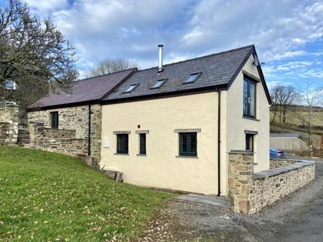 House for rent in Carmarthen, Wales