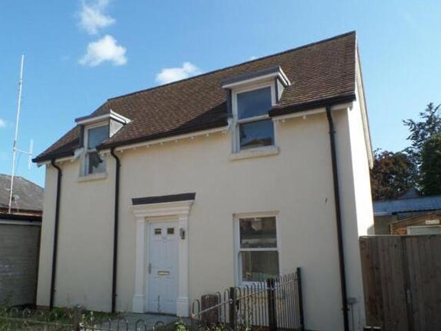 House for rent in Chichester, Littlecote