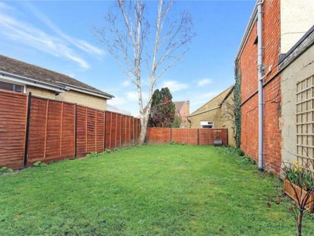 Farm for rent in Swindon
