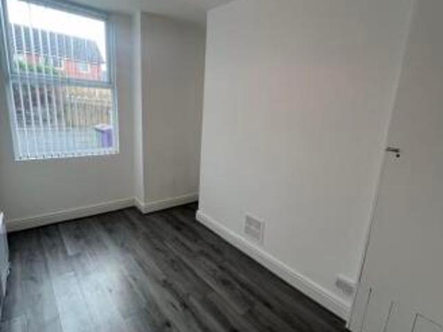 Farm for rent in Orrell Park, Liverpool