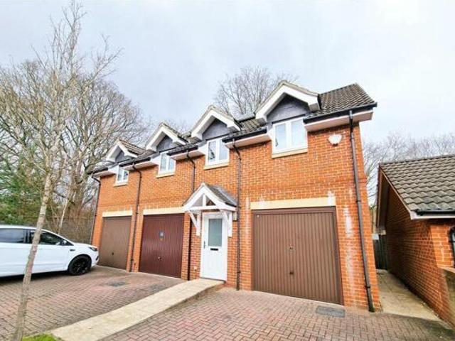 House for rent in Lyons, Greater London