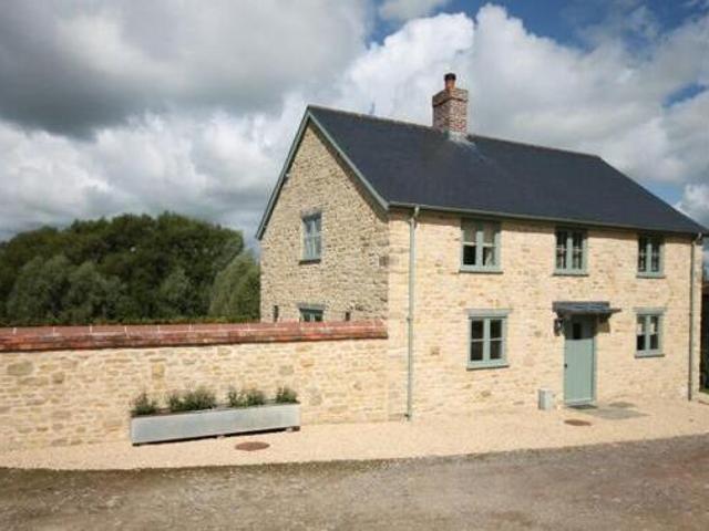 House for rent in Lyons, Greater London