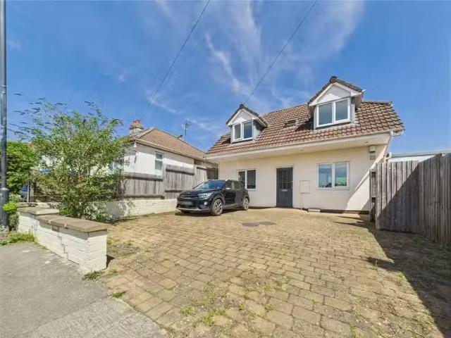 House for rent in Henleaze, Charlton