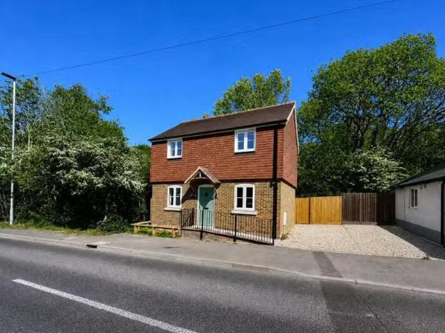 House for rent in Cross In Hand, East Sussex
