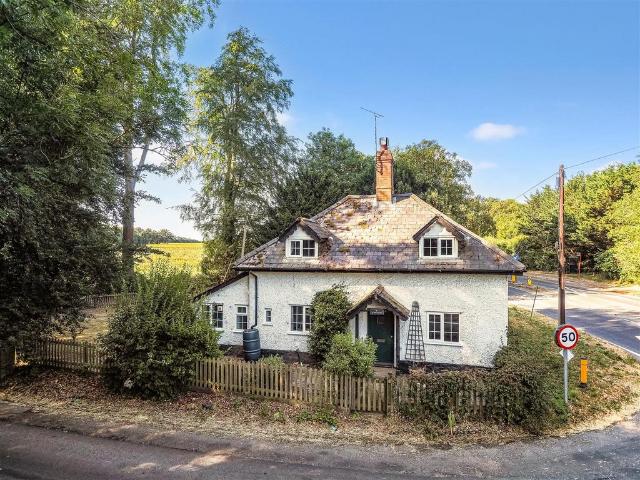 House for sale in Barton Stacey, Hampshire