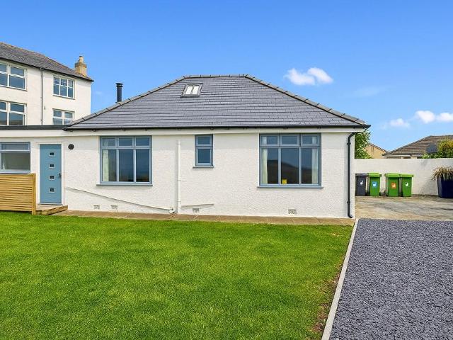 House for sale in Trearddur, Wales