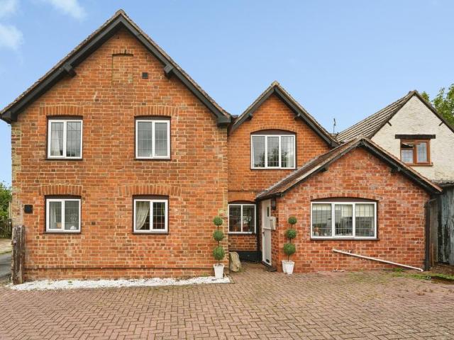 House for sale in School House, Gloucestershire