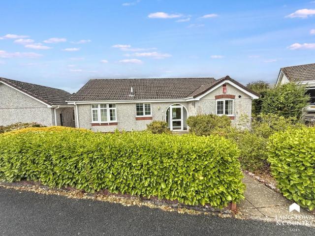 House for sale in Mount Wise