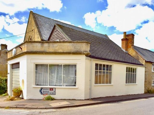 House for sale in Charlbury, Black Bourton