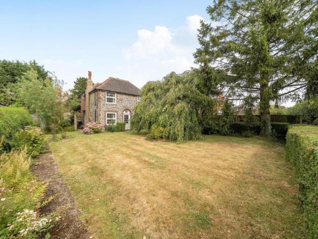 House for sale in Ash, Kent