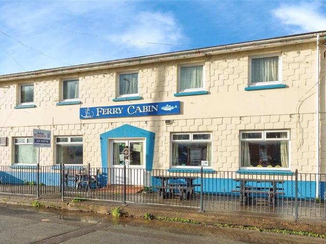 House for sale in Ferryside, Wales