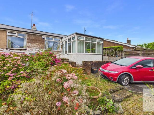 House for sale in Cabus, Lancashire