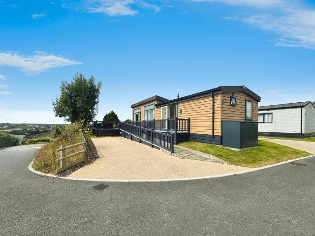 House for sale in St Martin, Cornwall