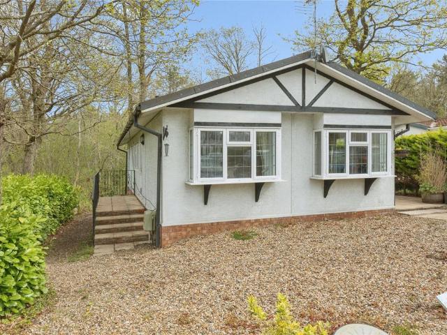 House for sale in Joydens Wood, Monks Orchard
