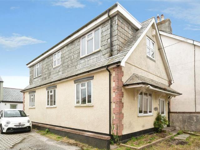 House for sale in Delabole, Cornwall
