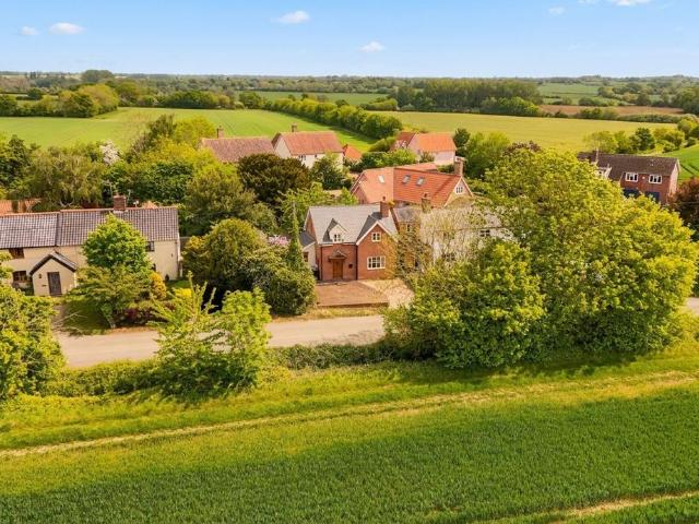 House for sale in Bedingfield, Suffolk