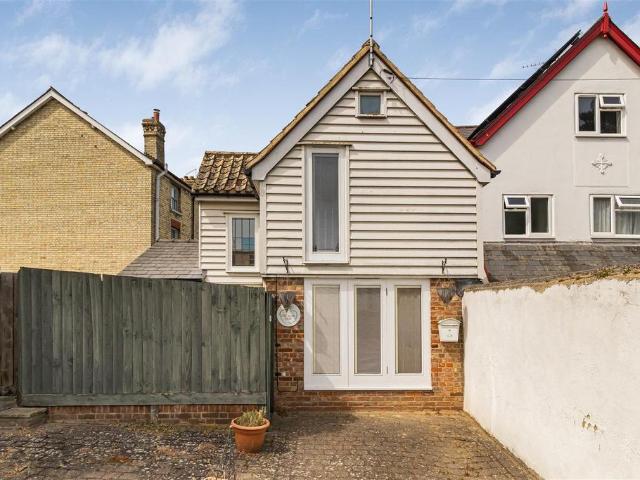 House for sale in Pleasant Valley, Duton Hill