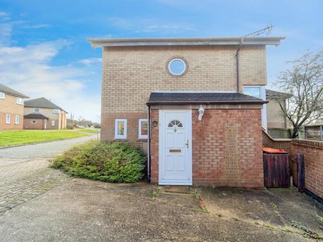 House for sale in Shenley Church End, Milton Keynes