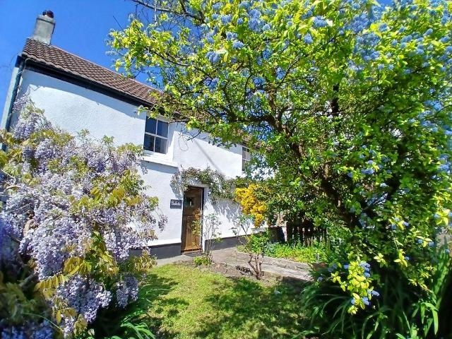 House for sale in St. Mewan, Trewoon
