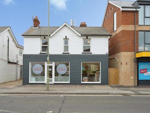 House for sale in Spring Vale, Hampshire