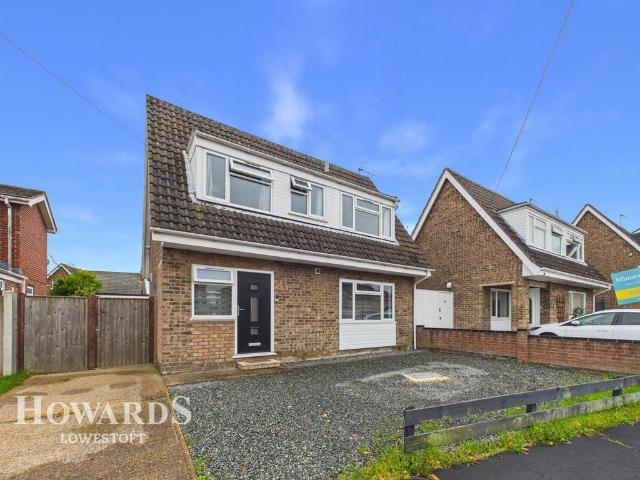 House for sale in Oulton Broad, East Suffolk