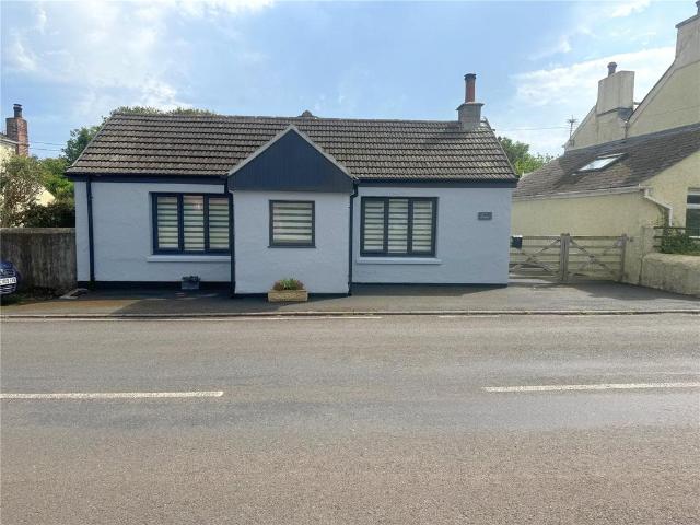 House for sale in Monkton, Pembroke