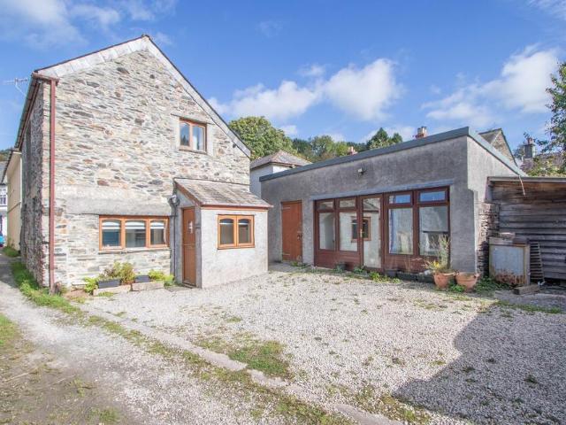 House for sale in Horrabridge, West Devon
