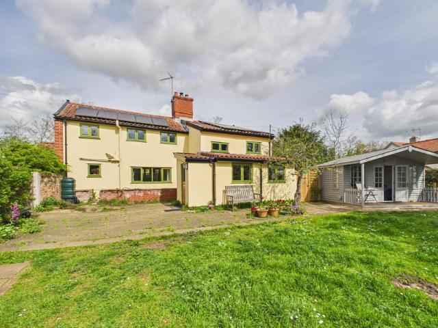 House for sale in Eastbridge, Suffolk