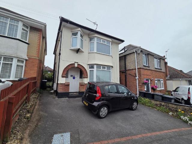 House for sale in Moordown, Bournemouth