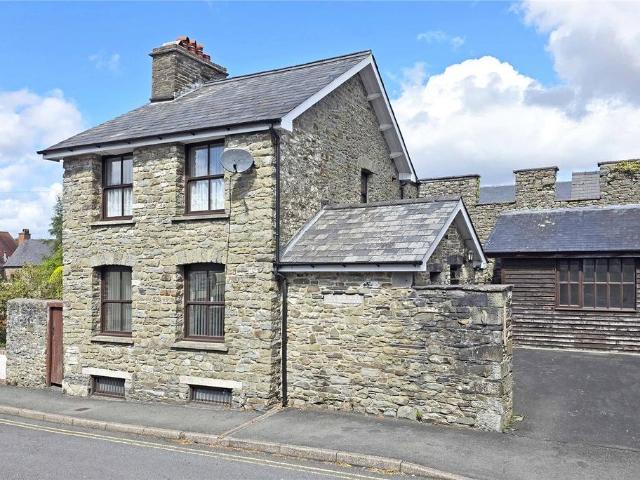 House for sale in Builth Wells, Wales