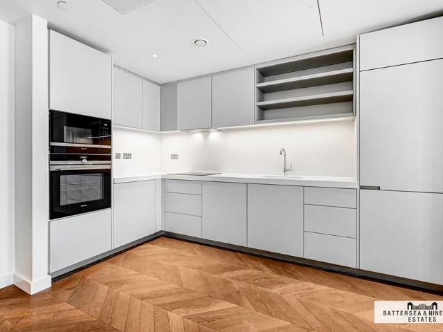 House for sale in Nine Elms, Greater London