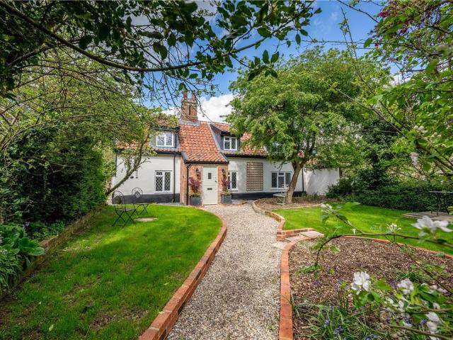 House for sale in Brooke, Burgh St Peter
