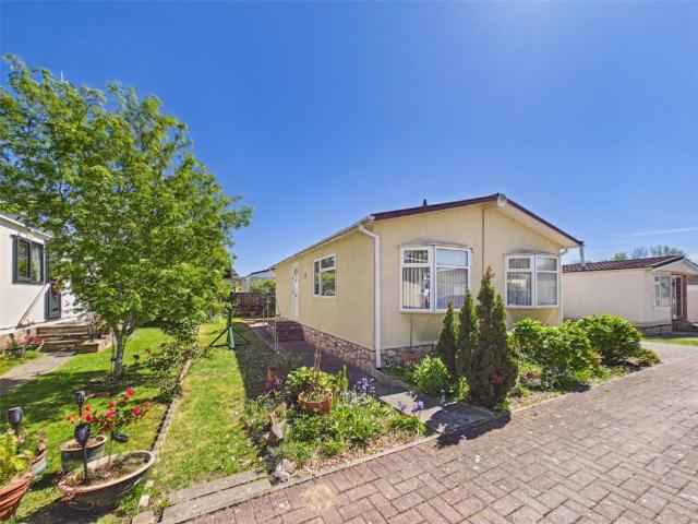 House for sale in Gloucester, Gloucestershire