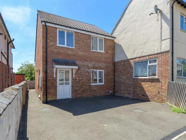 House for sale in Leisure Village, Kettering