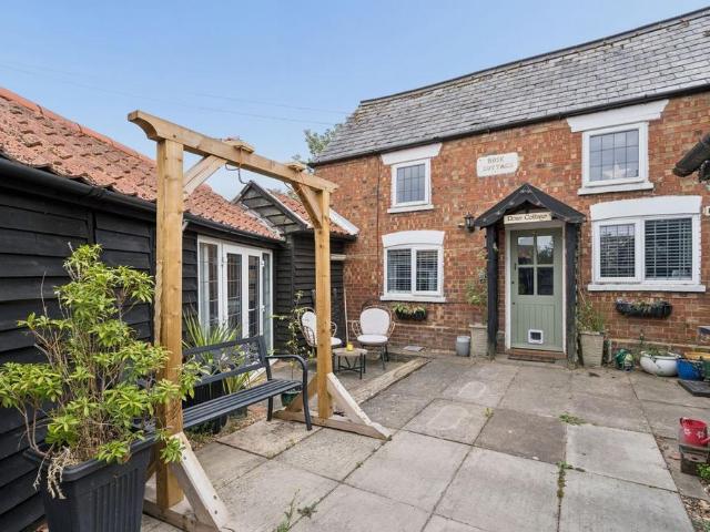 House for sale in Bedfordshire