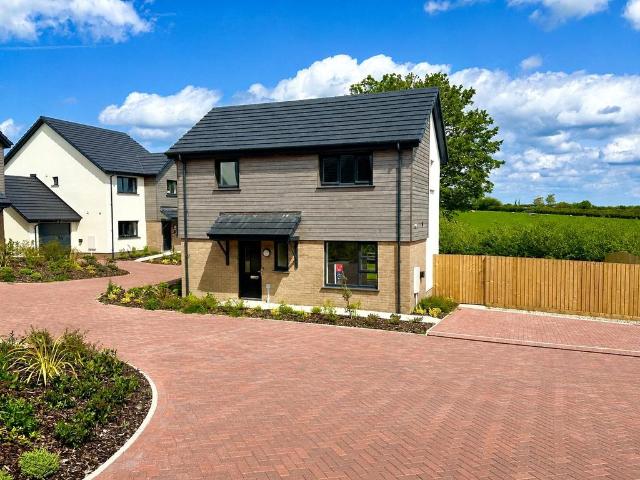 House for sale in Brandis Corner, Devon