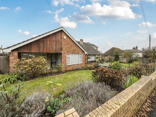 House for sale in The Butts, Kent