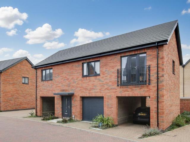 House for sale in Loves Farm, Huntingdon
