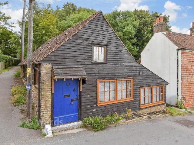 House for sale in Ash, Kent