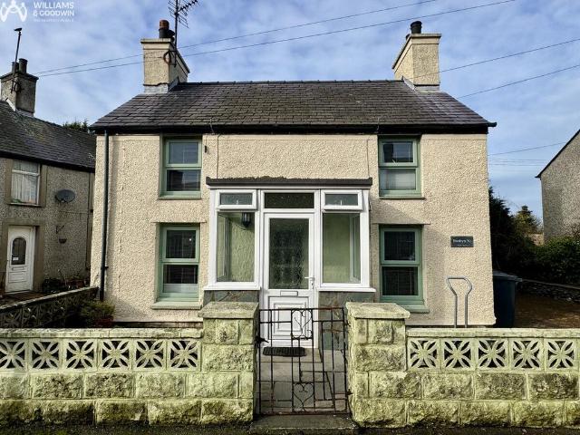 House for sale in Tref Alaw, Llanddeusant