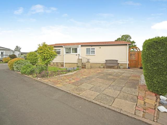 House for sale in Alderminster, Warwickshire