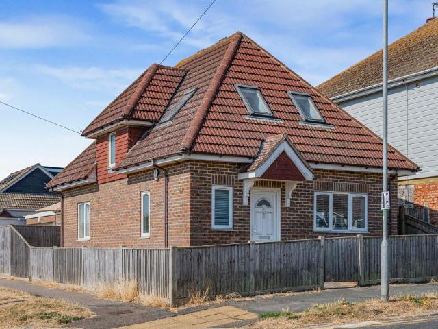 House for sale in Peacehaven, Iford