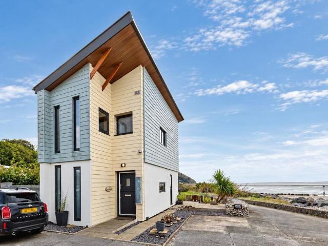 House for sale in St. Ishmael, Ferryside
