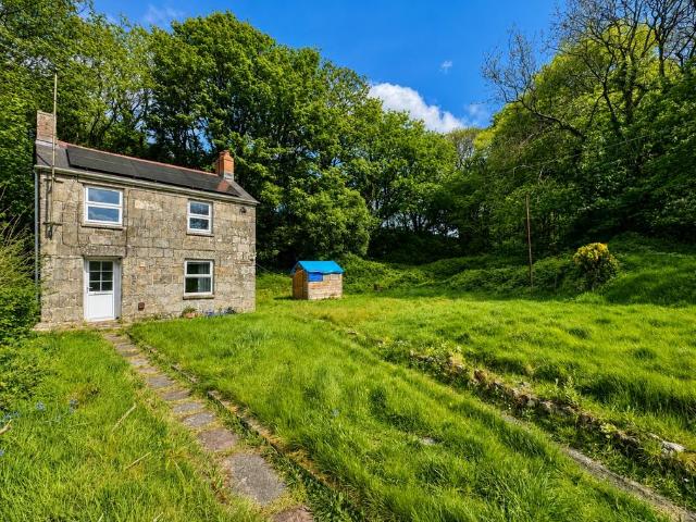 House for sale in Busveal, Cornwall