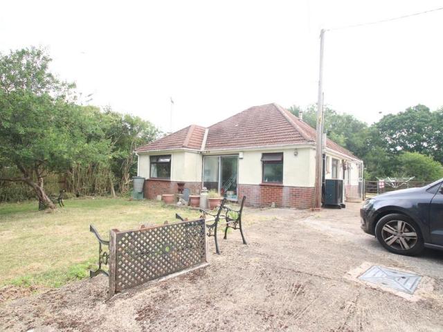 House for sale in Berry's Green, Greater London