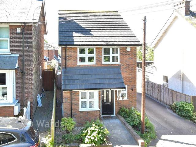 House for sale in The Butts, Kent